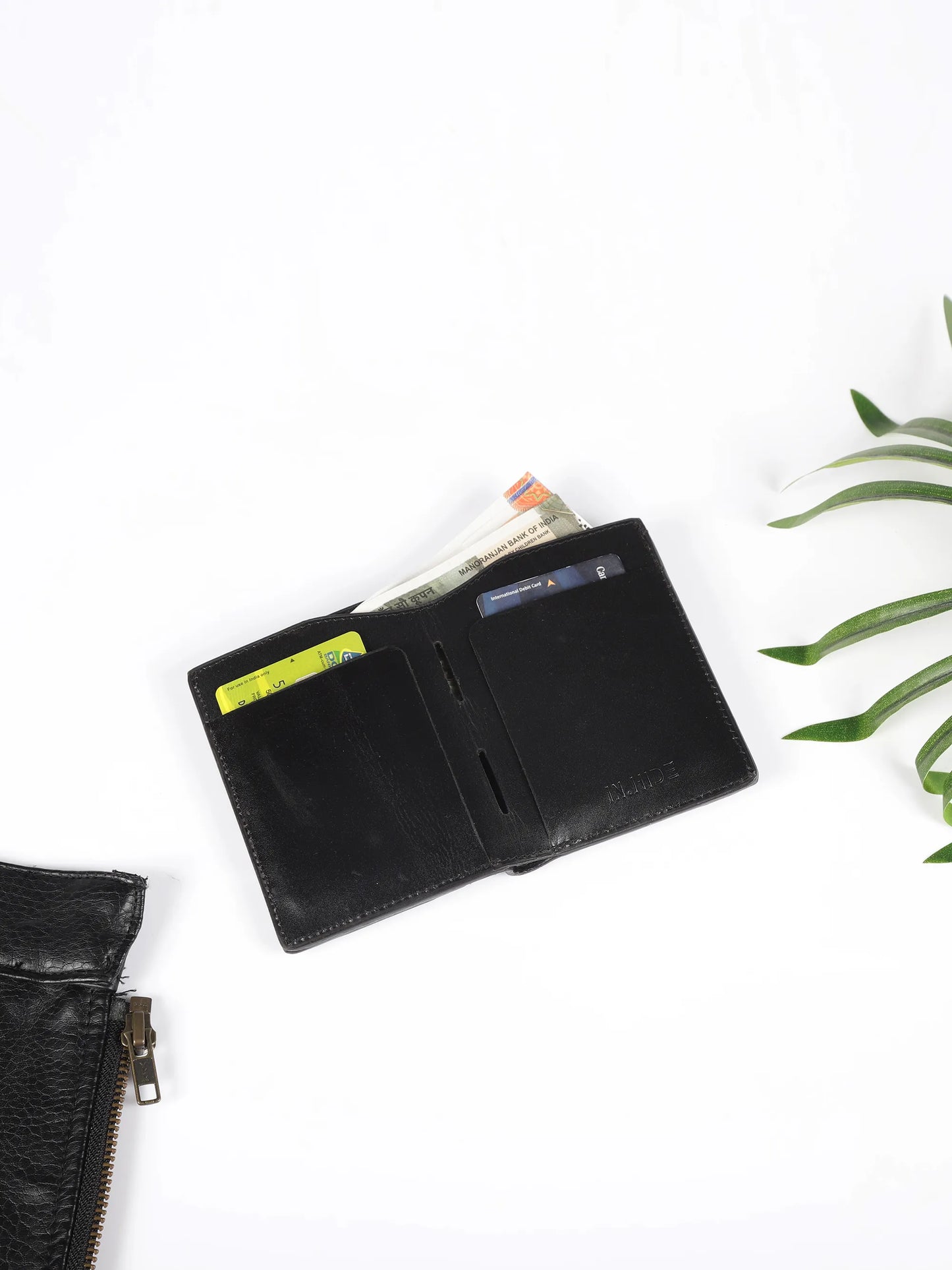 INHIDE Classic Black Wallet